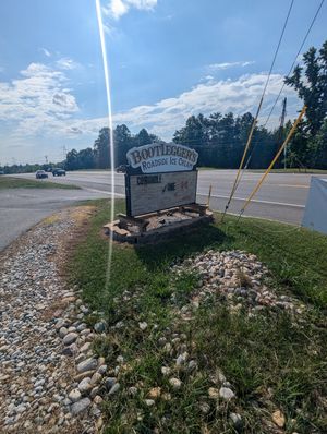 This is the sign at Bootlegger's Roadside Ice Cream in Vonore