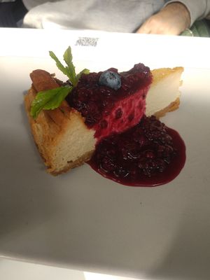 Cheesecake at La Capella in Sabadell