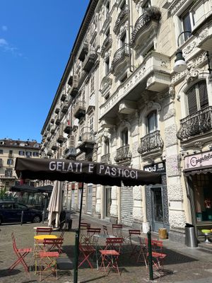  at Papalele - Quadrilatero in Turin