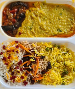 Mittagsmenü zum Mitnehmen (Dall + Aubergine) at Chutney's in Wiesbaden