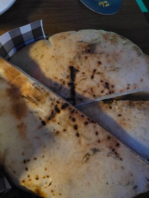 Pita bread at The Smoking Camel in Byron Bay