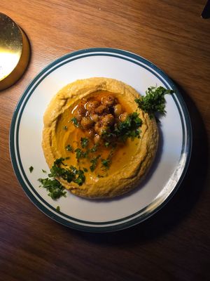 Hummus at The Smoking Camel in Byron Bay