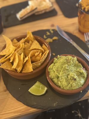 Nachos and guacamole   at Bar Sa Torre in Tossa De Mar
