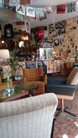 nice and comfy at 19:77 - VEGAN:DINER+BAR, Home of RAMONES MUSEUM in Berlin