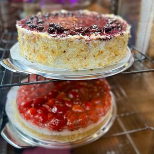  at 19:77 - VEGAN:DINER+BAR, Home of RAMONES MUSEUM in Berlin