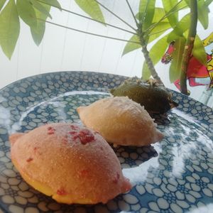 Gluten-free lemon cakes. at KIMAGUREYA in Shizuoka