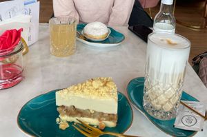  at Fit Cake in Vienna