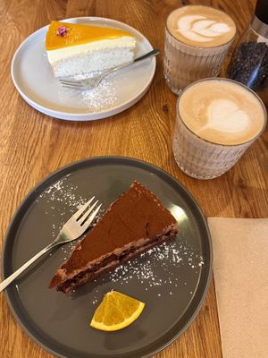 Mango und Schoko  at Bertis in Karlsruhe