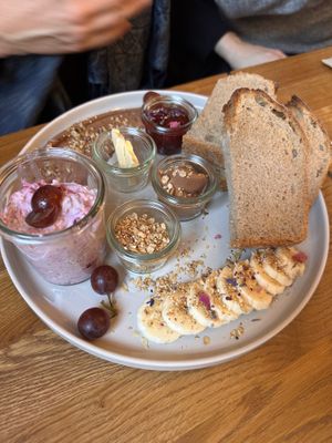 Süß Bert (vegan)  at Bertis in Karlsruhe