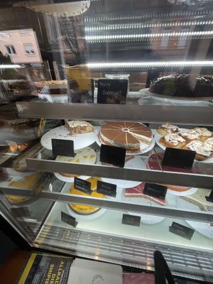 All cakes are vegan  at Bertis in Karlsruhe