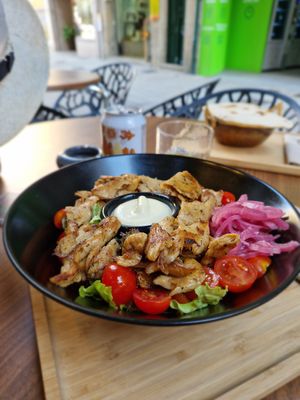 Cäsar salat at RootBark EtnoBrunch in Redondela