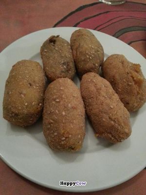 Vegan croquettes at New Vita Restaurant in Sabadell