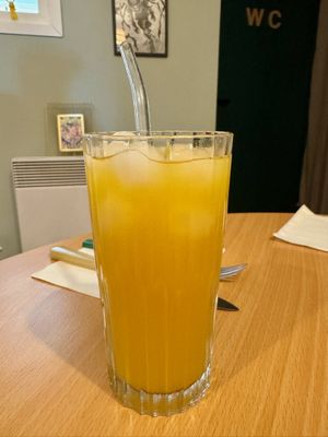 Jus de fruits  at Otaku Café in Orleans