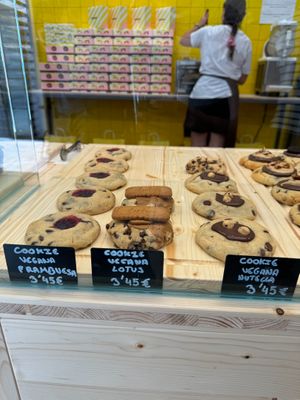 Vegan options at Demasie in Madrid