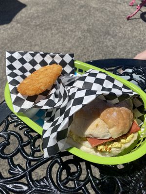   at Skeleton!  in Woy Woy