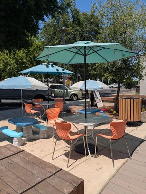  at Fruitopia in Brentwood