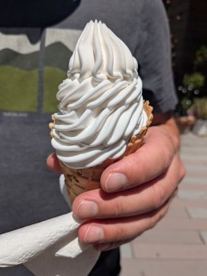  at Fruitopia in Brentwood