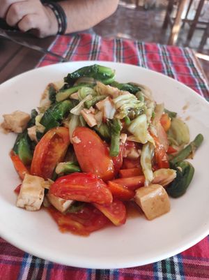 Stir-fry veggies at Toon Poh Restaurant in Nong Khiaw
