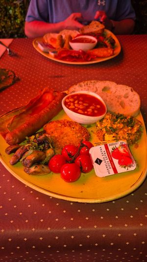 Vegan full English at Tinge of Turmeric in Tenerife