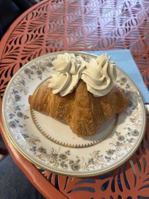 Croissant special ripieno di gianduia con ganache al cioccolato  at Libera Pasticceria Caffetteria in Rome