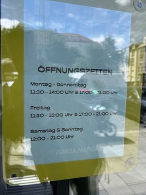 Opening times   at Forza Napoli in Munich