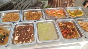 Healthy and delcious vegan vegetarian food at Budha Travel Vegetarian  in Jimbaran