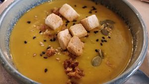 Curry de la casa at Lila in Leliana