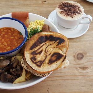 Cooked breakfast at Black Cat in East London