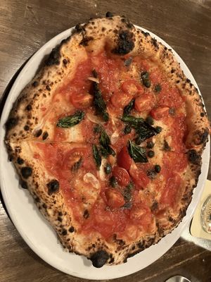 Pizza Sicilaner at Pizzeria Dalsegno Due in Hokkaido