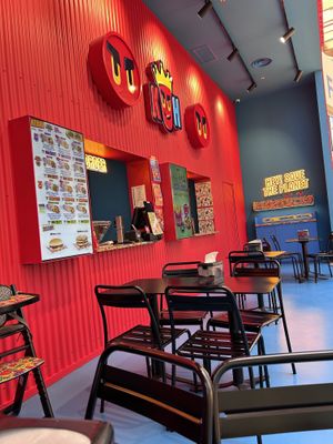 Kebhouze Fiordaliso  at Kebhouze  in Rozzano