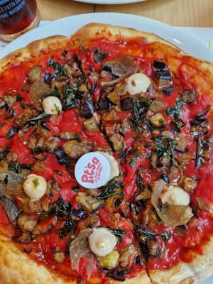 Nessun Norma at Pit'sa in Milan