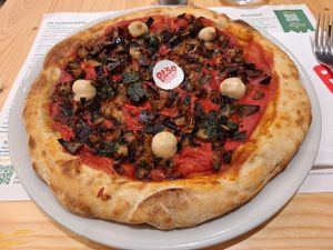 Aubergine with cashew butter at Pit'sa in Milan