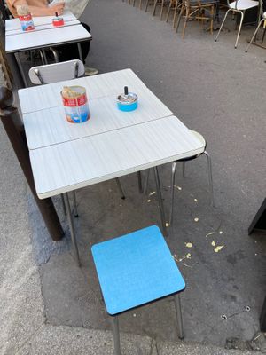 Terrace at CURB STREET FOOD in Paris