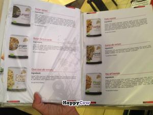 Quick look on the menu (pick, €5,- each) at Pizza Leggera in Bologna