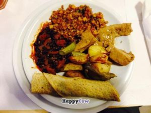 Lunch!  at La Pentola Vegana in Monza