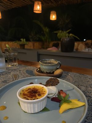 Vegetarische lemongrass crème brulé.  at Buda Bakery & Resto in Singaraja