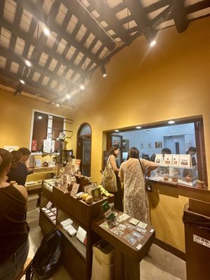 Indoor seating and a friendly environment   at 日Rise in Macau