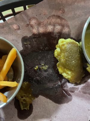 That's a puddle of oil  at Pinogüino Gastronomía Sustentable in San Andres Cholula