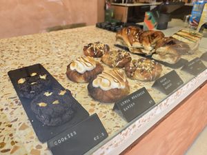 Pastries in corner at Margo's Amsterdam Bellamy - Oud-West in Amsterdam