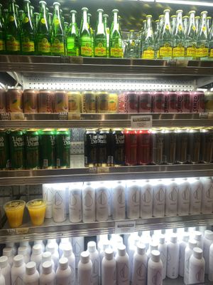 Refreshing Beverages for That Sparkle ✨ Factor  at SFO - Napa Farms Market - T2 Gate D & International TG Gate G3 in San Francisco