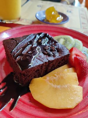 Vegan brownie at Tranquilo in Santorini