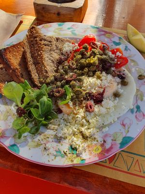 Breakfast Greek eggs at Tranquilo in Santorini
