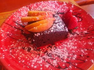 Vegan brownies at Tranquilo in Santorini