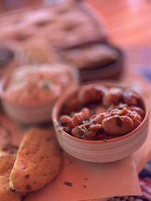 Fava Beans on best behaviour  at Tranquilo in Santorini
