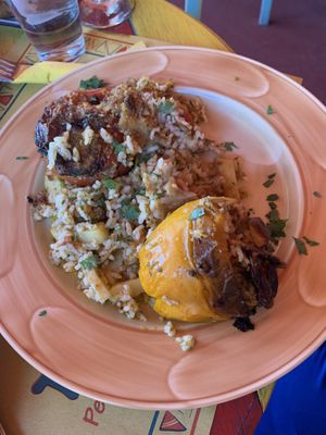 Yemista plate: (Vegan) vegetables stuffed with herbs and rice at Tranquilo in Santorini
