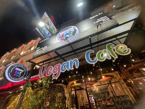   at Ubuntu Eat in Phuket