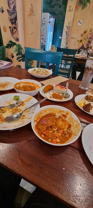 The picture was only taken after I had eaten 😊🌱 at Ubuntu Eat in Phuket