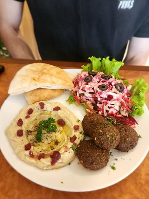  at Ubuntu Eat in Phuket