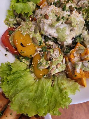  at Ubuntu Eat in Phuket