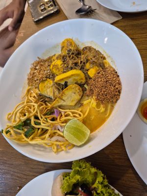 Khao Suey at Ubuntu Eat in Phuket